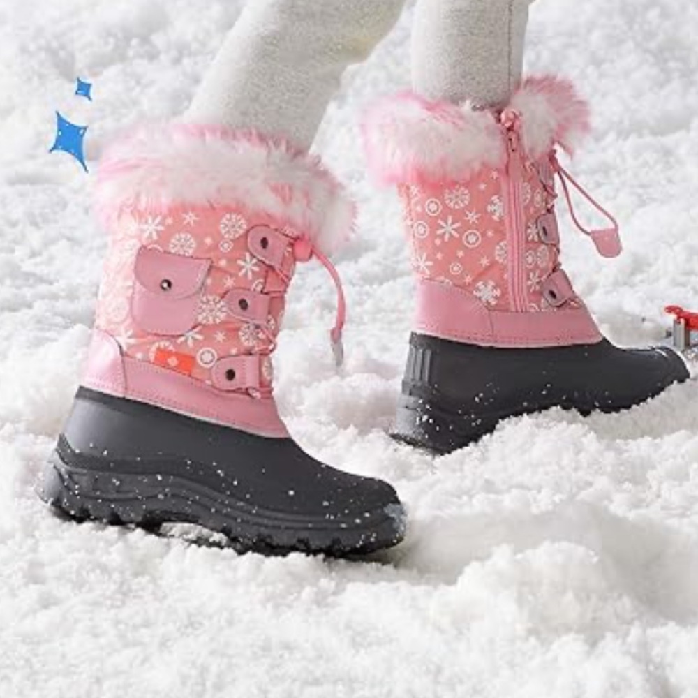 Amazon Toddler Girl Snowboots - thunsulate - size 9